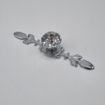 Faceted Glass w Fleu-De-Lis Pattern Knobs [Fleur]