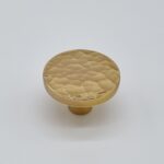 Solid Brass Hammered Knobs [Martelita]