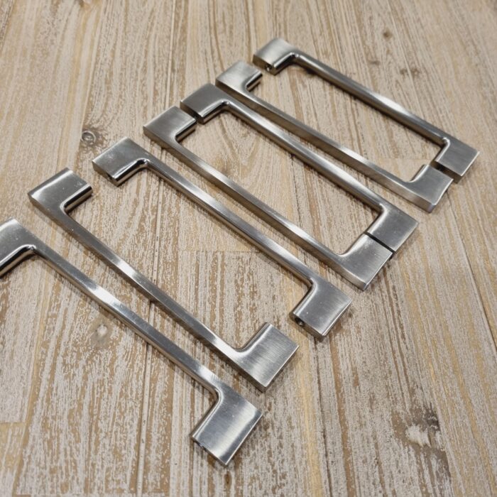 Slim Bar Handle [Elence] – Brushed Nickel, CC = 128mm [SECONDS] - Image 2