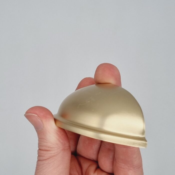 Half Round Cup Handle [Selo] – Brushed Brass, CC = 76mm [SECONDS] - Image 5