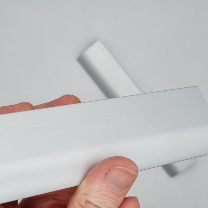 Lightweight Lip Pull [Vora] – Aluminium, Length = 200mm [SECONDS] - Image 6