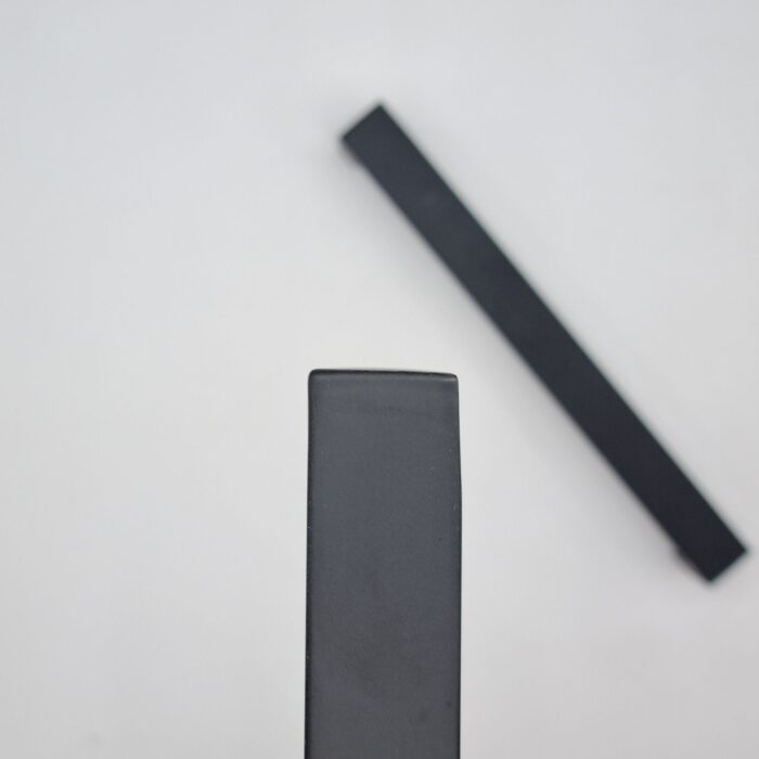 Rectangle Bar Handle [Avara] - Matte Black, CC = 192mm [SECONDS] - Image 4