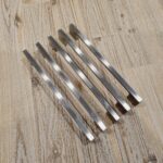 Slim Bar Handle [Elence] – Brushed Nickel, CC = 192mm [SECONDS] - Image 6