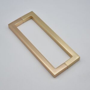 BRUSHED BRASS (WARM) ON THE LEFT. STANDARD BRUSHED BRASS ON THE RIGHT 02